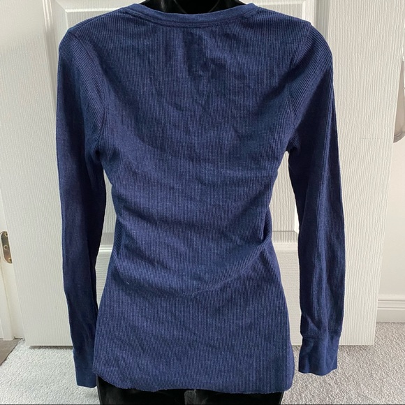 Old Navy Thermal Long Sleeve Tee "Mistletoes" - Picture 2 of 5